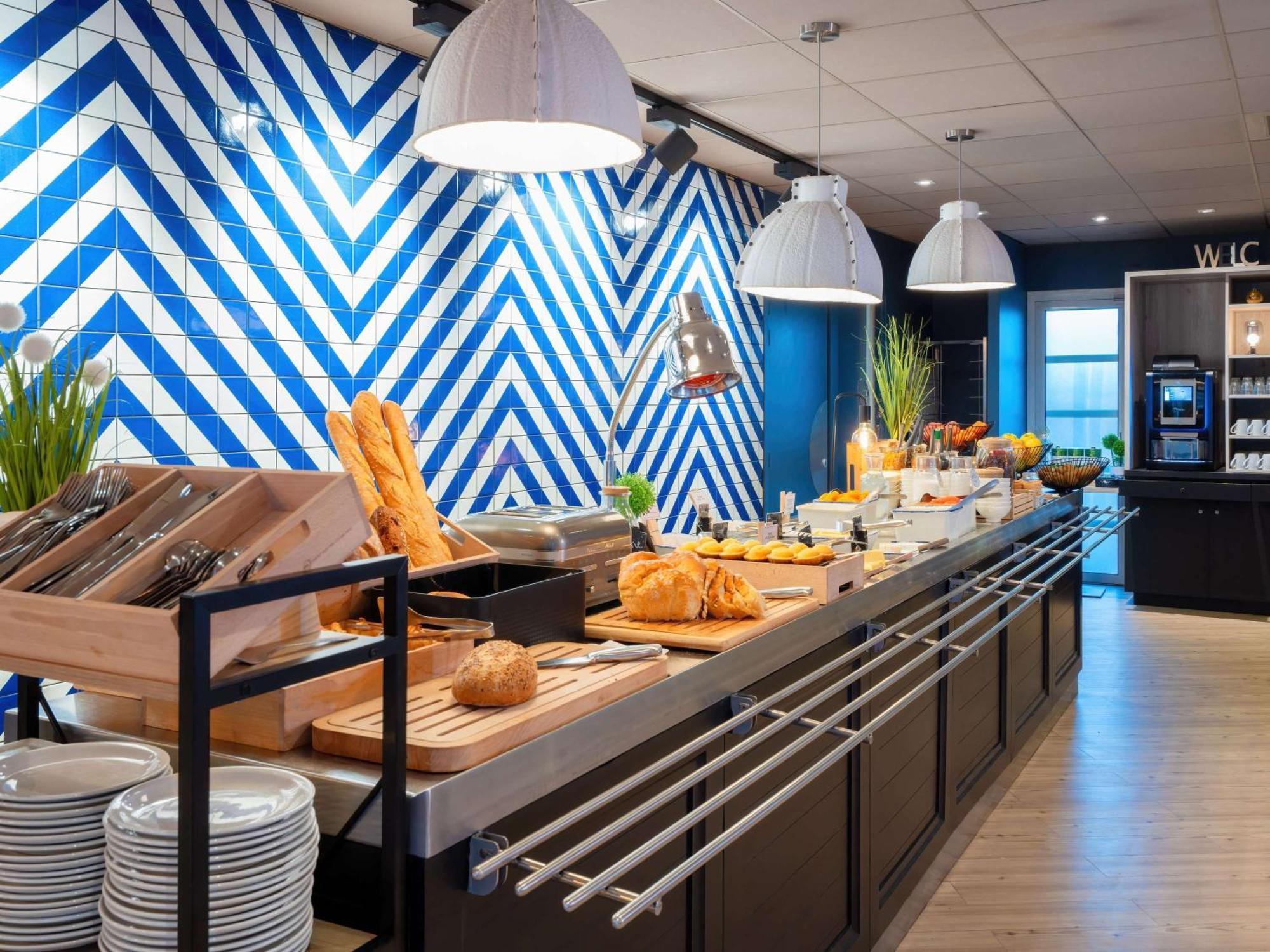 Ibis Manosque Cadarache 호텔 외부 사진